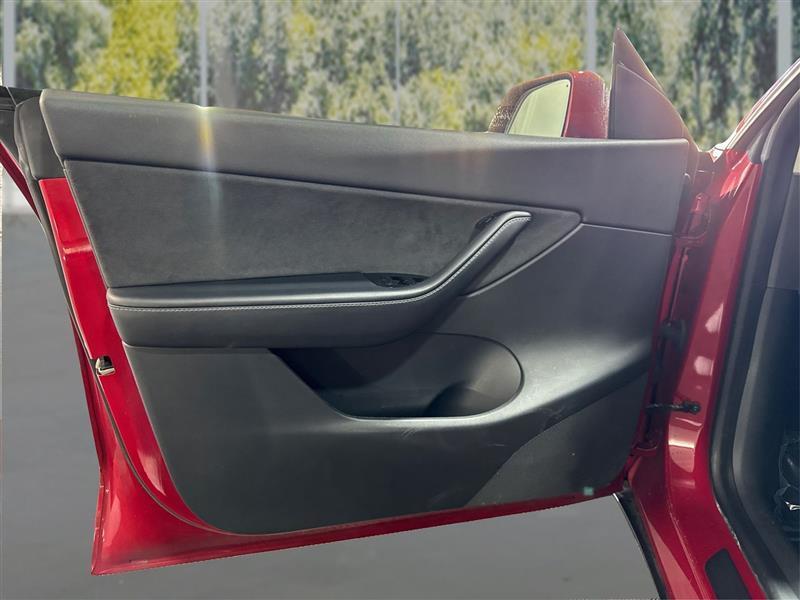 Tesla Model Y Long Range 2021
