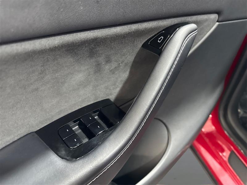 Tesla Model Y Long Range 2021