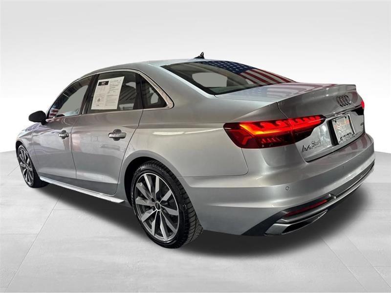 Audi A4 Premium Plus 40 TFSI quattro 2021