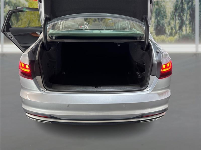 Audi A4 Premium Plus 40 TFSI quattro 2021