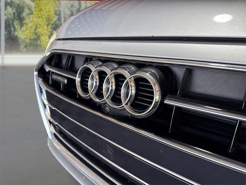 Audi A4 Premium Plus 40 TFSI quattro 2021