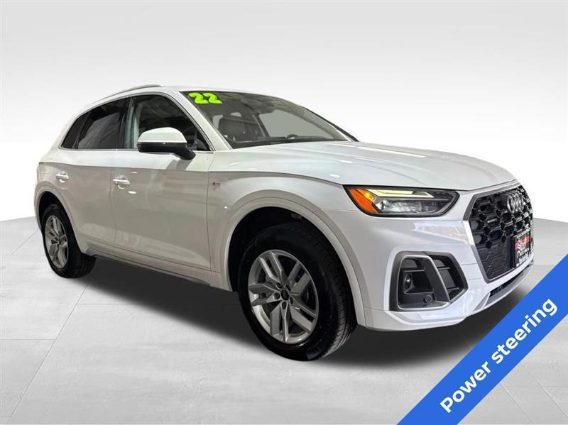 Audi Q5 2.0T Premium quattro 2022