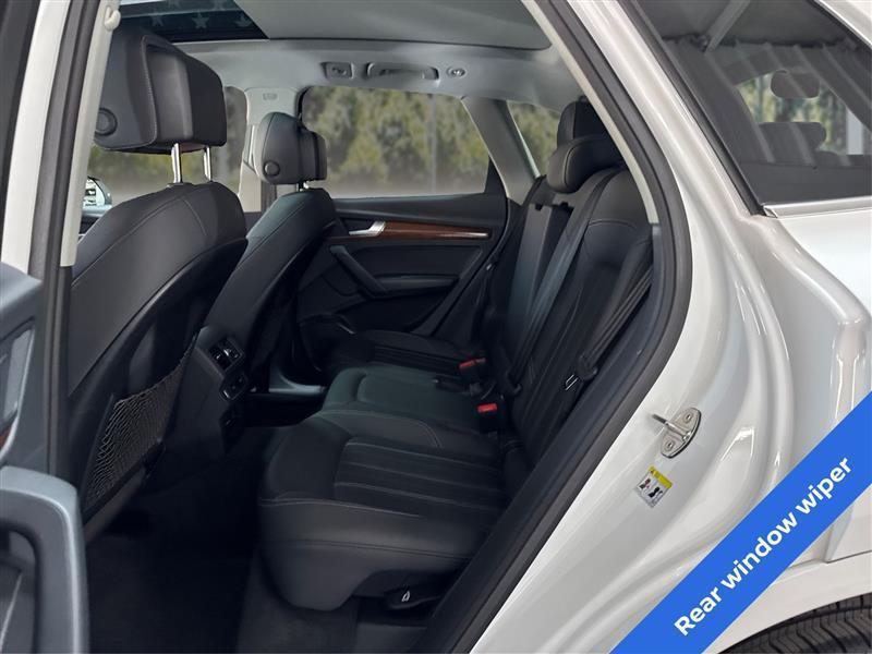 Audi Q5 2.0T Premium quattro 2022