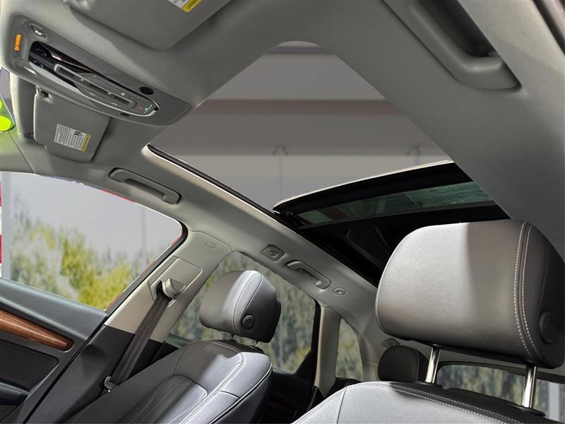 Audi Q5 2.0T Premium quattro 2022