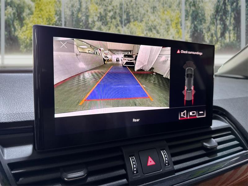 Audi Q5 2.0T Premium quattro 2022