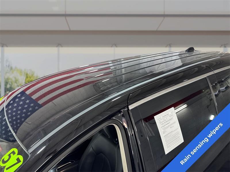 Chrysler Pacifica Touring L 2024