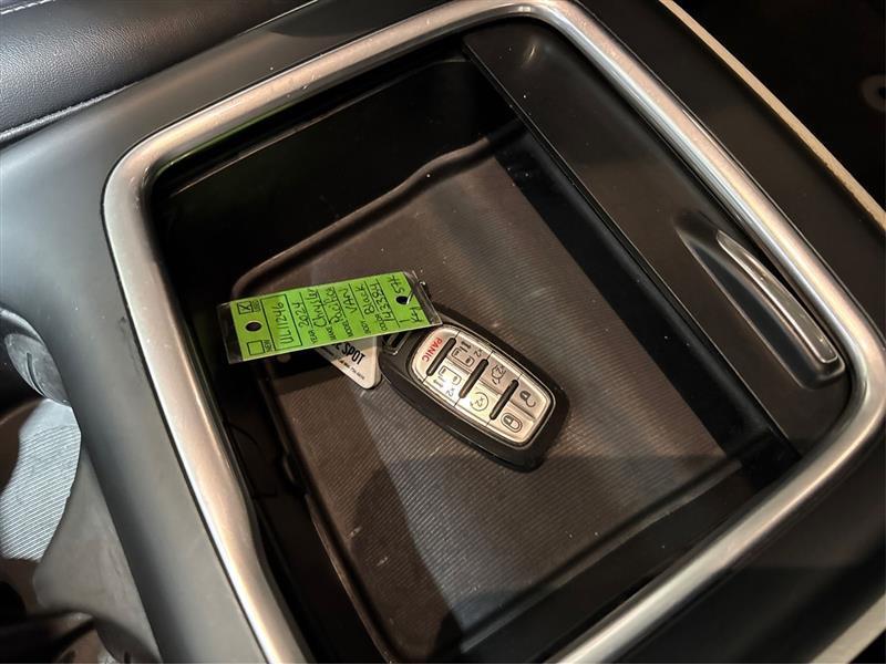 Chrysler Pacifica Touring L 2024