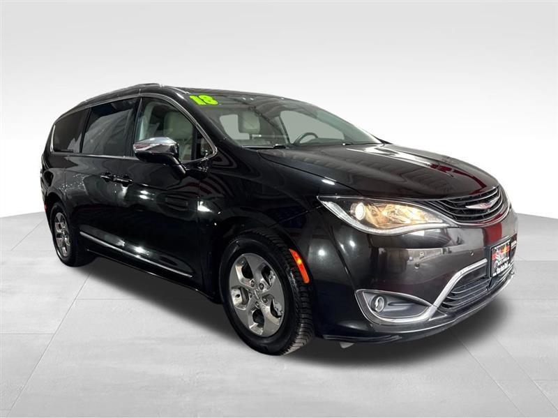 Chrysler Pacifica Hybrid Limited 2018
