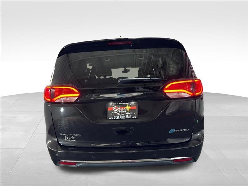 Chrysler Pacifica Hybrid Limited 2018