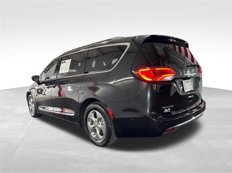 Chrysler Pacifica Hybrid Limited 2018