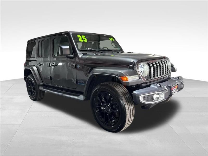 Jeep Wrangler 4xe Sahara 2025