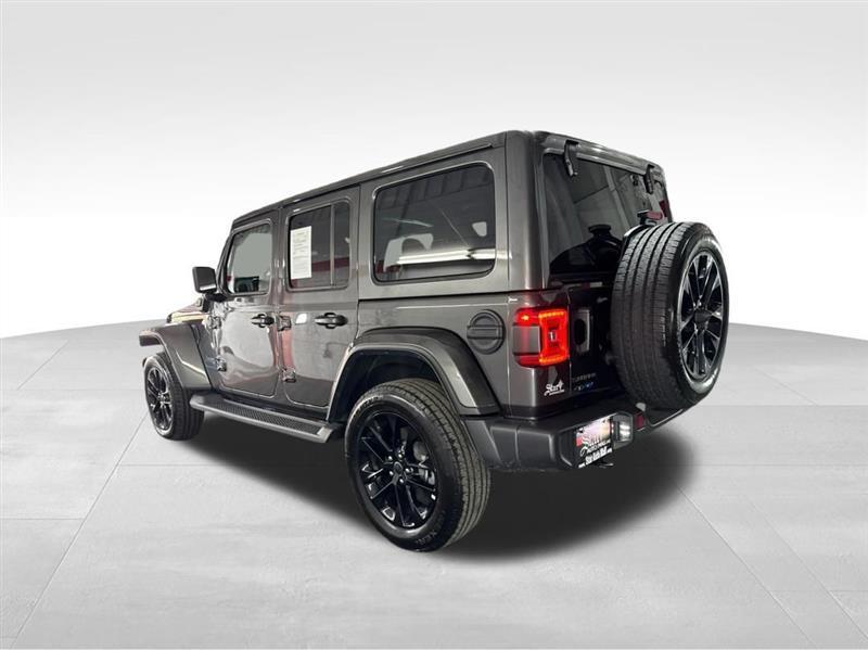 Jeep Wrangler 4xe Sahara 2025