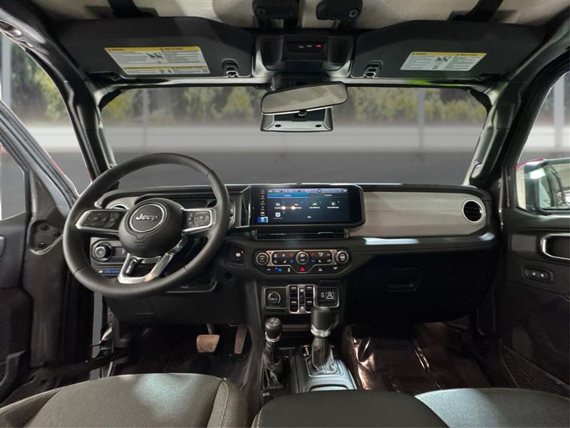 Jeep Wrangler 4xe Sahara 2025