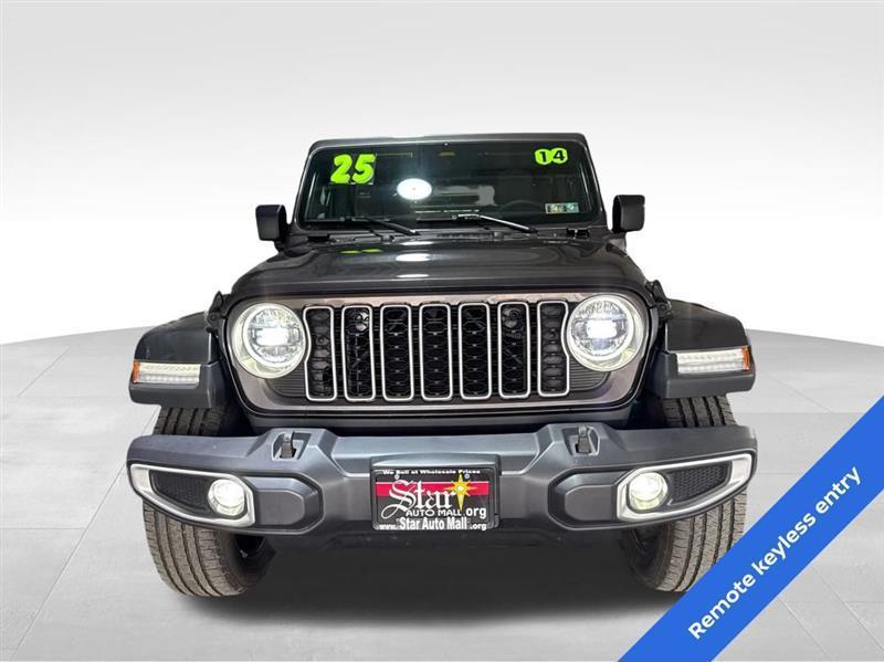Jeep Wrangler 4xe Sahara 2025