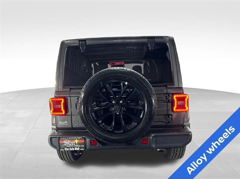 Jeep Wrangler 4xe Sahara 2025