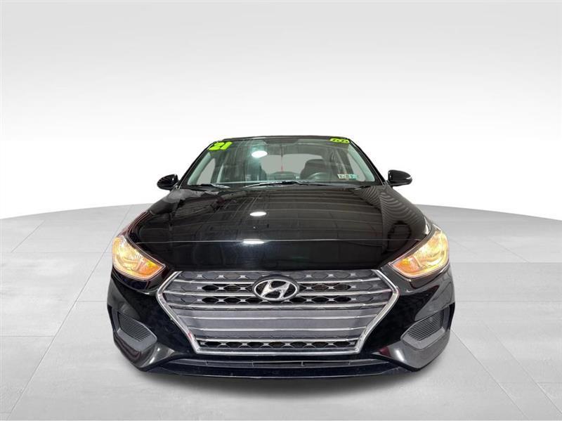 Hyundai Accent SE 4-Door 6A 2021