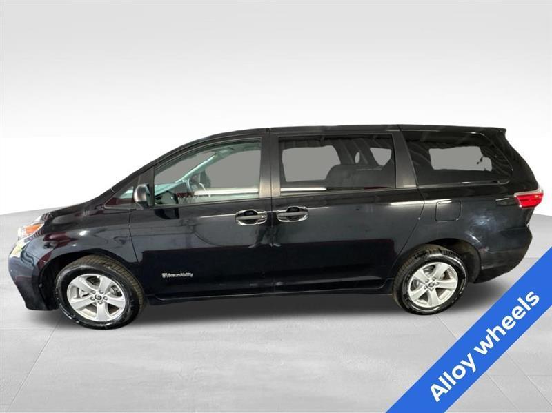 Toyota Sienna L 7-Passenger 2020