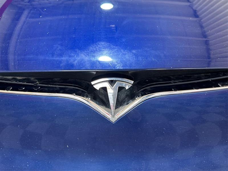Tesla Model S 100D 2018