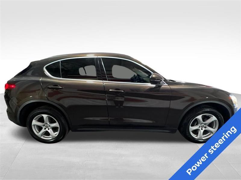 Alfa Romeo Stelvio AWD 2019