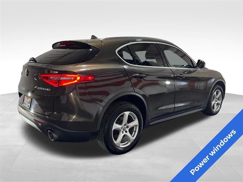 Alfa Romeo Stelvio AWD 2019
