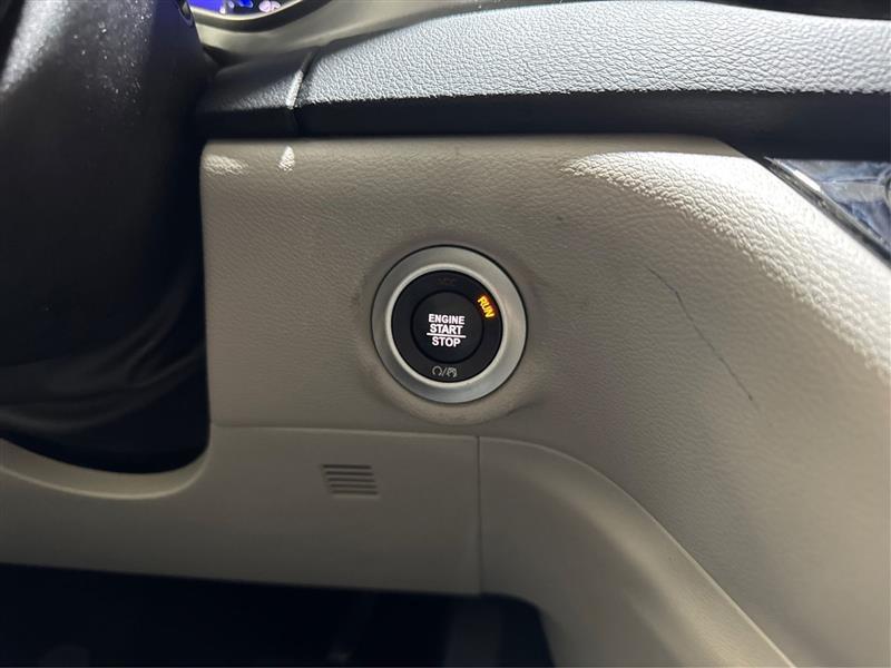 Chrysler Pacifica Touring L 2023