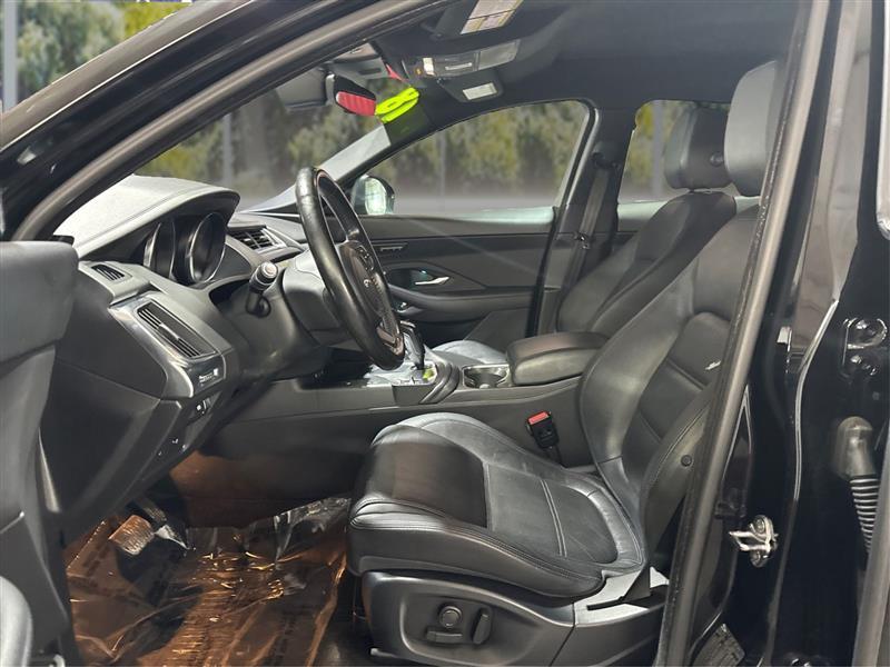 Jaguar E-Pace SE 2018