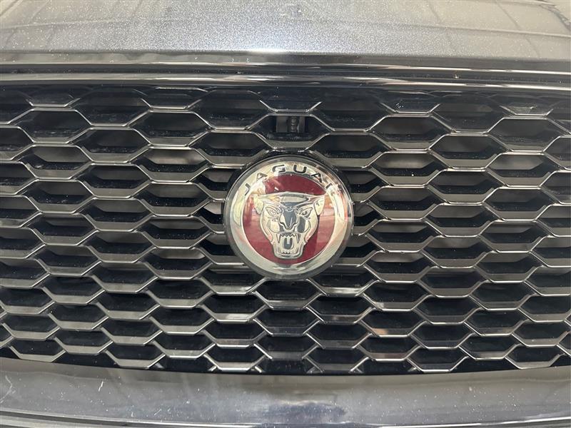 Jaguar E-Pace SE 2018