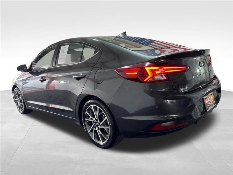 Hyundai Elantra Limited 2020