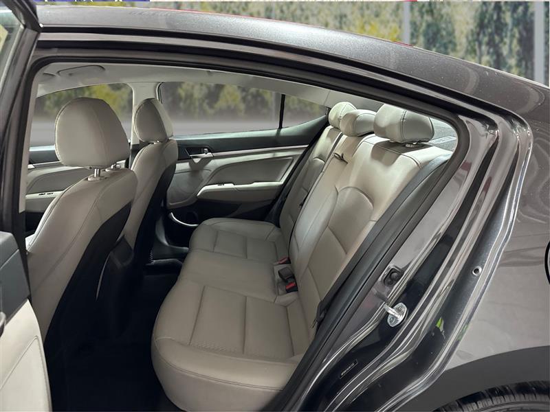 Hyundai Elantra Limited 2020