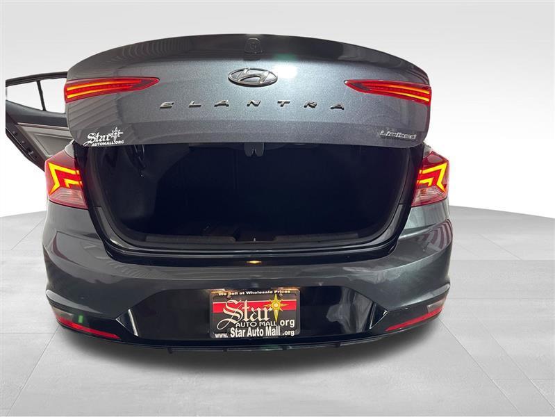 Hyundai Elantra Limited 2020