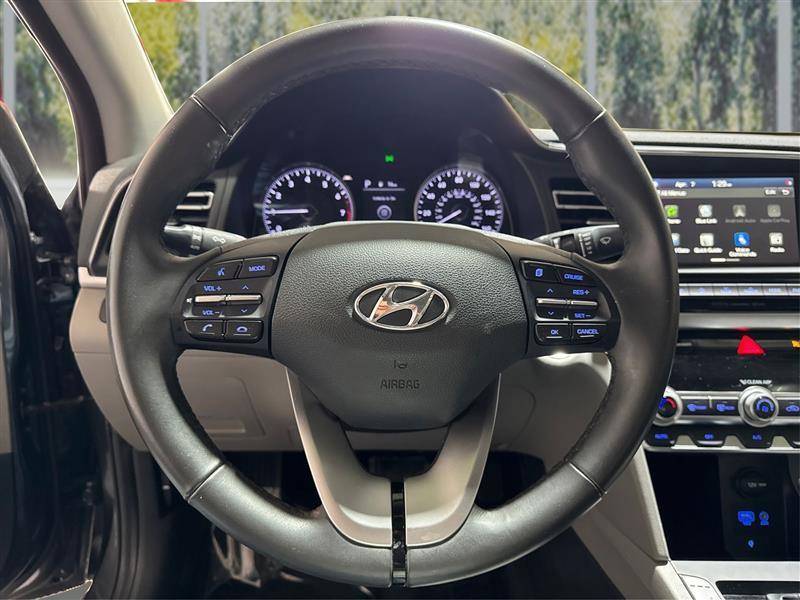 Hyundai Elantra Limited 2020