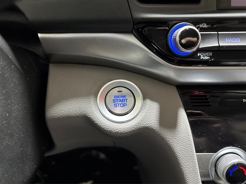 Hyundai Elantra Limited 2020