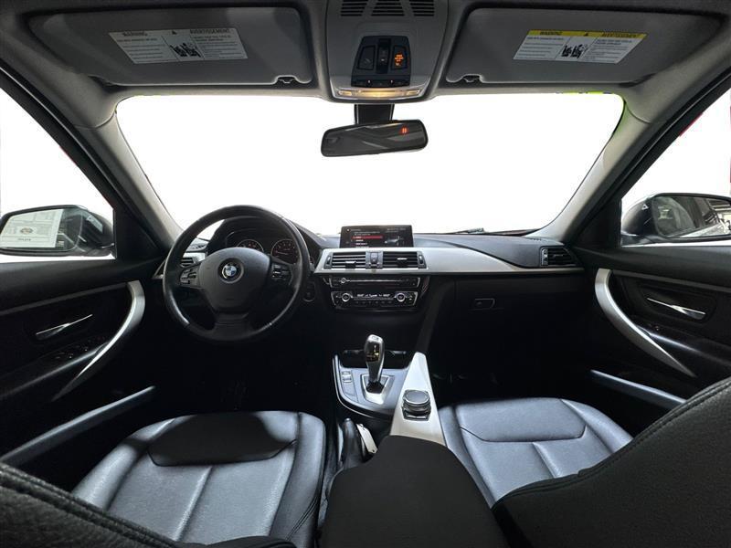BMW 3-Series 320i xDrive Sedan 2018