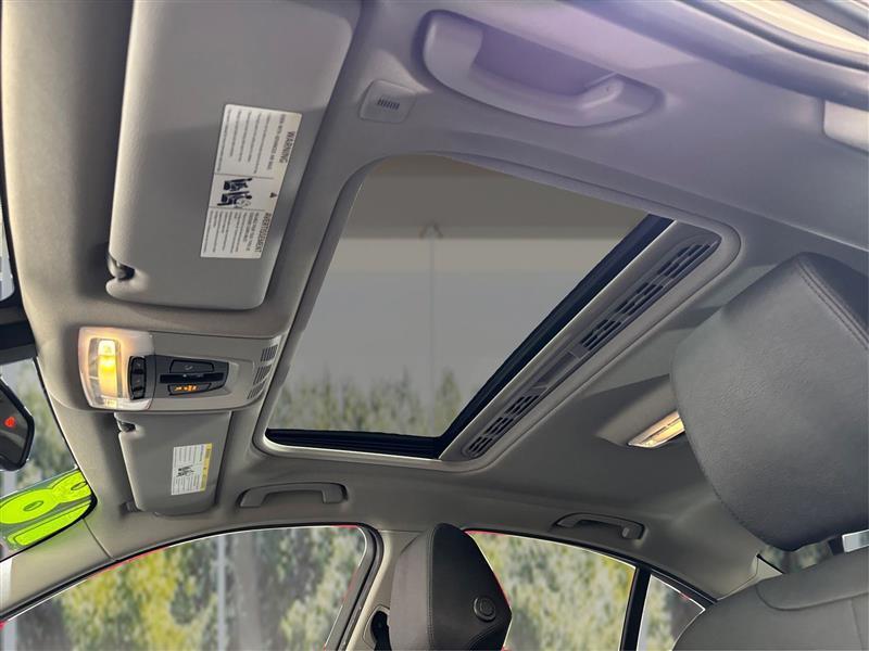 BMW 3-Series 320i xDrive Sedan 2018