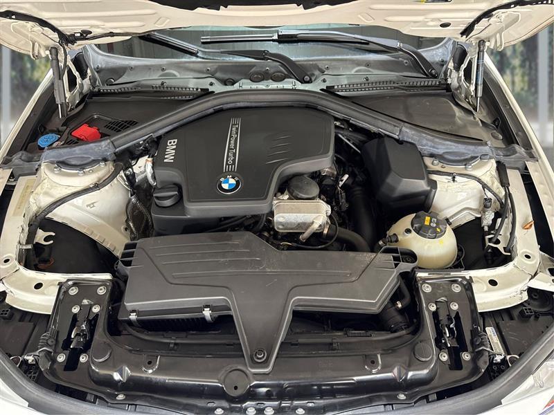 BMW 3-Series 320i xDrive Sedan 2018