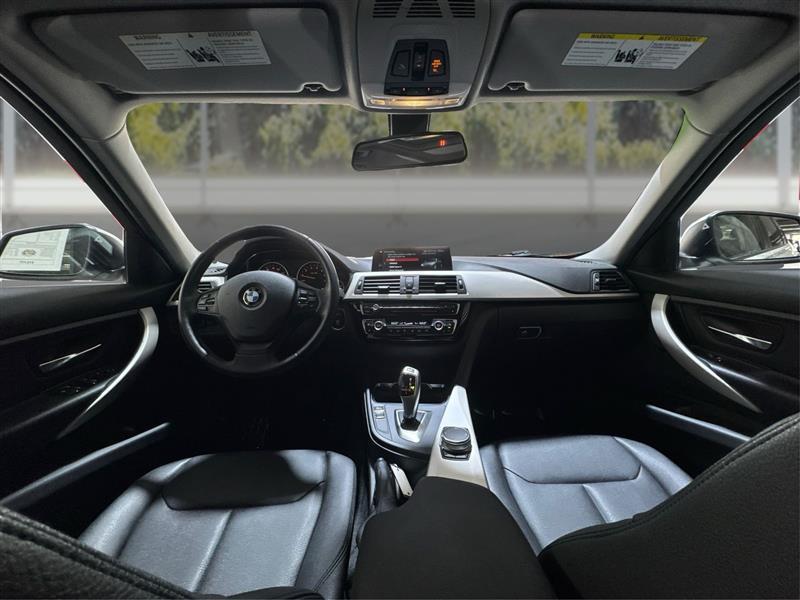 BMW 3-Series 320i xDrive Sedan 2018
