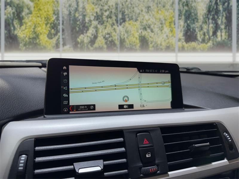 BMW 3-Series 320i xDrive Sedan 2018