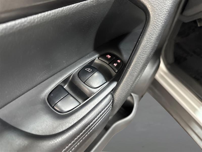 Nissan Rogue SV AWD 2015