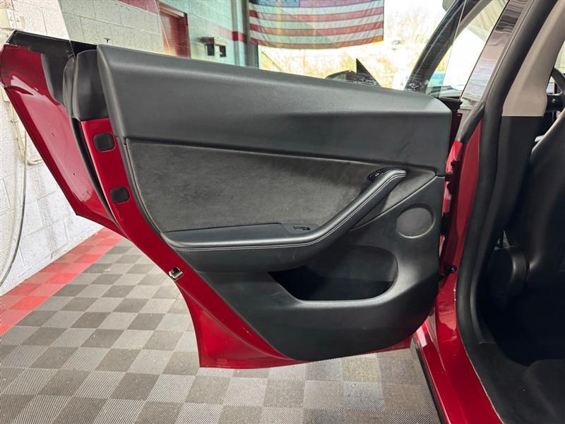 Tesla Model Y Long Range AWD 2021