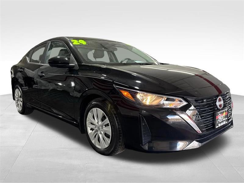 Nissan Sentra S 2024