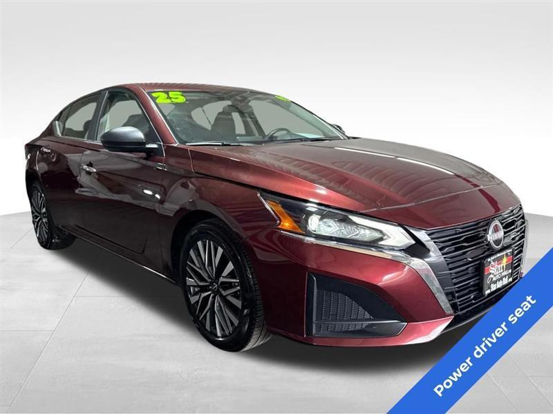 Nissan Altima 2.5 SV 2025