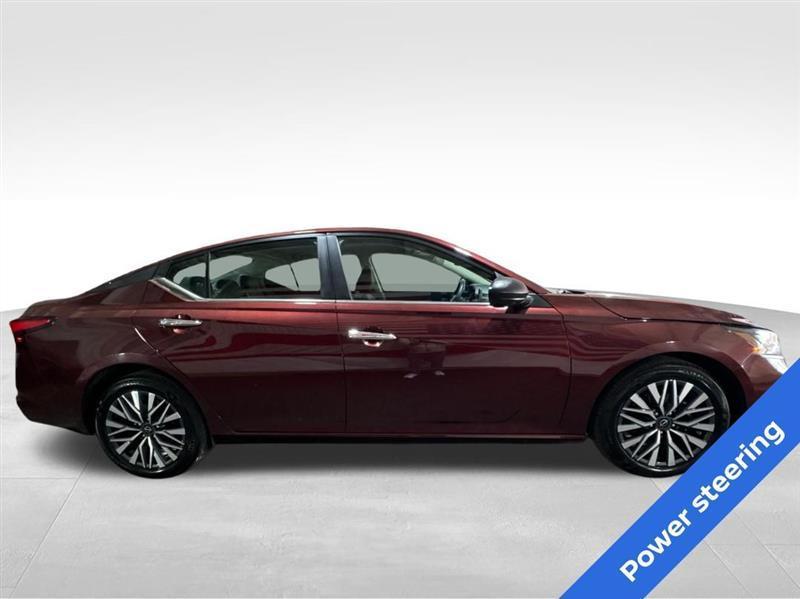 Nissan Altima 2.5 SV 2025