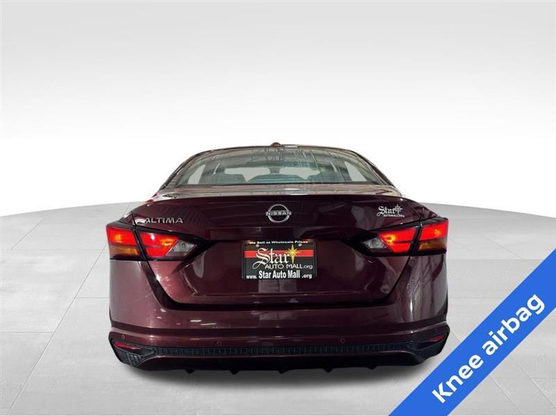 Nissan Altima 2.5 SV 2025