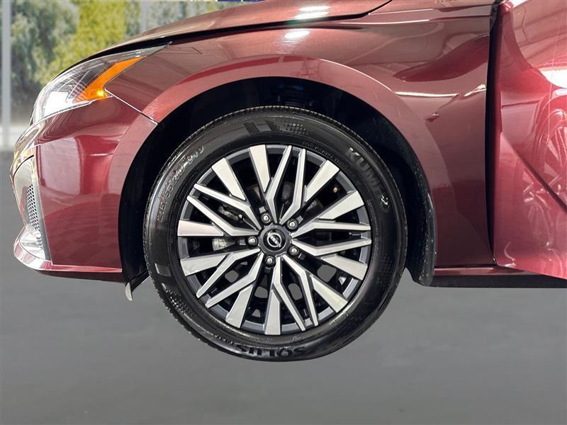 Nissan Altima 2.5 SV 2025