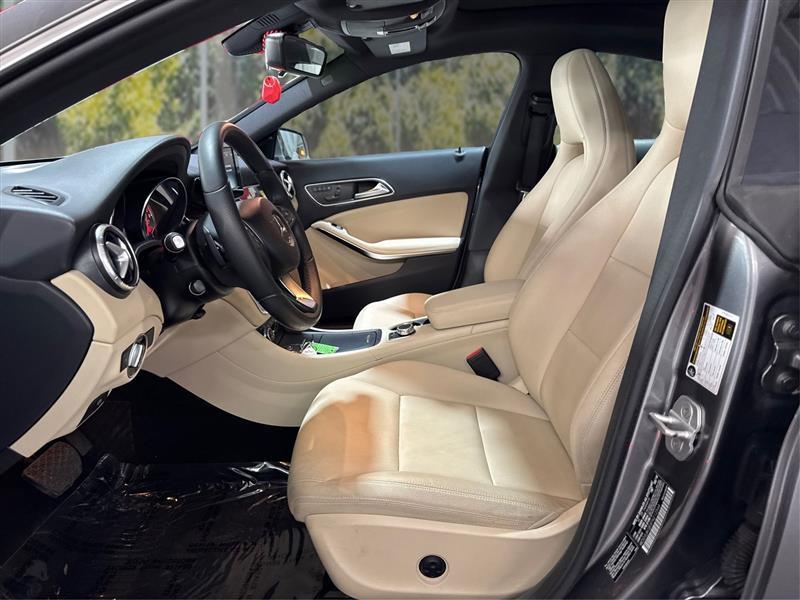 Mercedes-Benz CLA-Class CLA250 4MATIC 2015