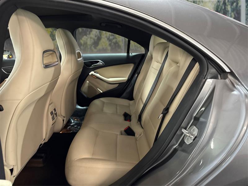 Mercedes-Benz CLA-Class CLA250 4MATIC 2015