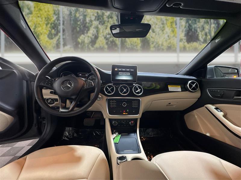 Mercedes-Benz CLA-Class CLA250 4MATIC 2015