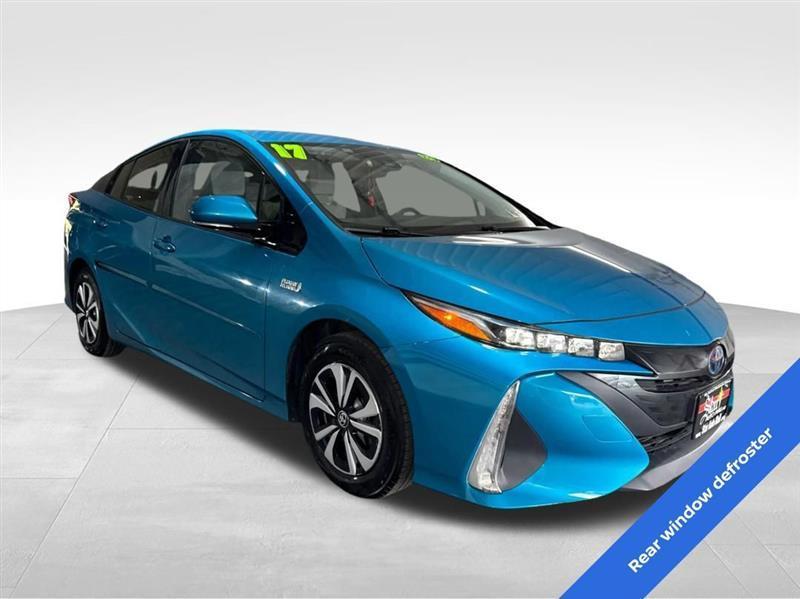 Toyota Prius Prime Plus 2017