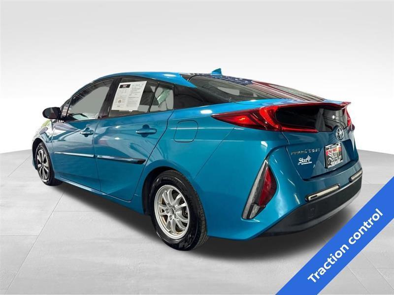 Toyota Prius Prime Plus 2017