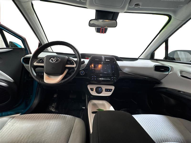 Toyota Prius Prime Plus 2017